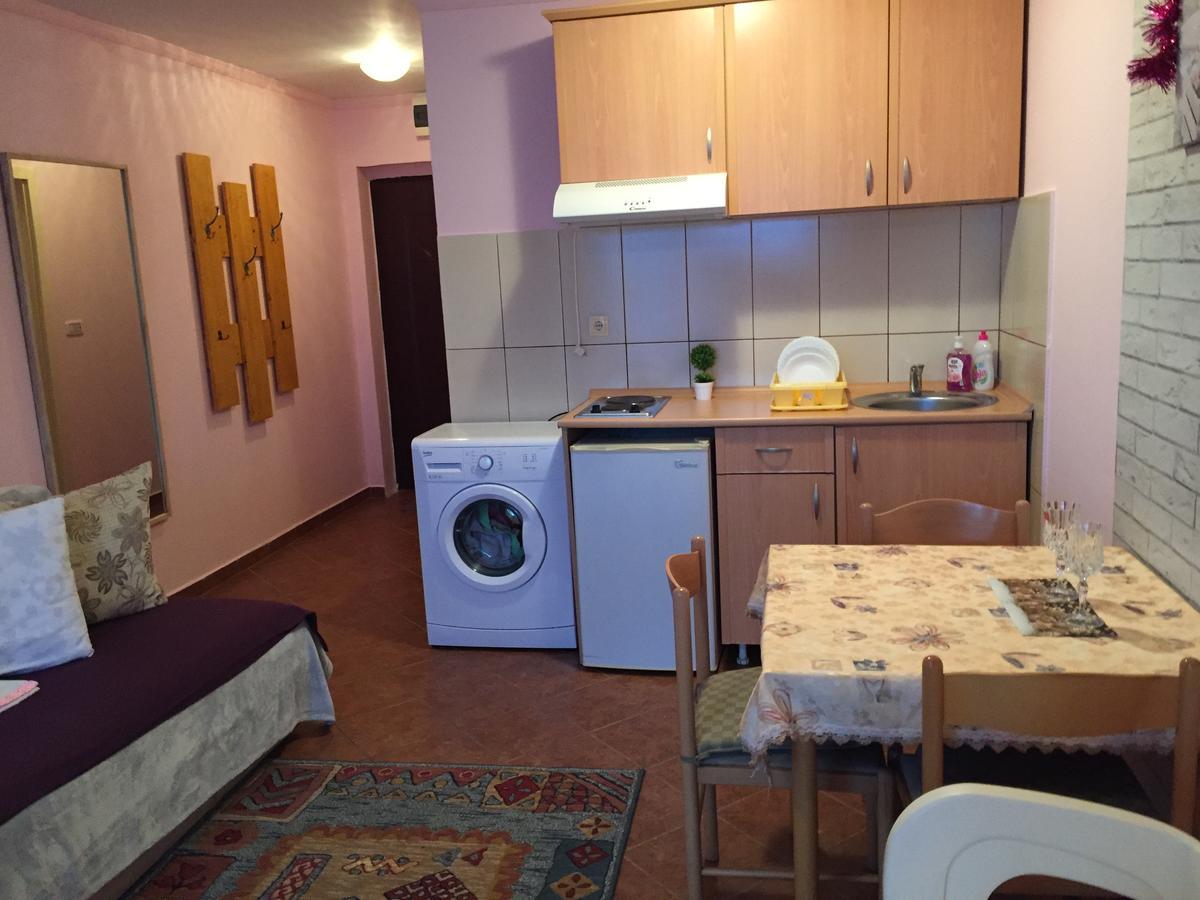 Apartments Albina Star Μπούντβα Εξωτερικό φωτογραφία