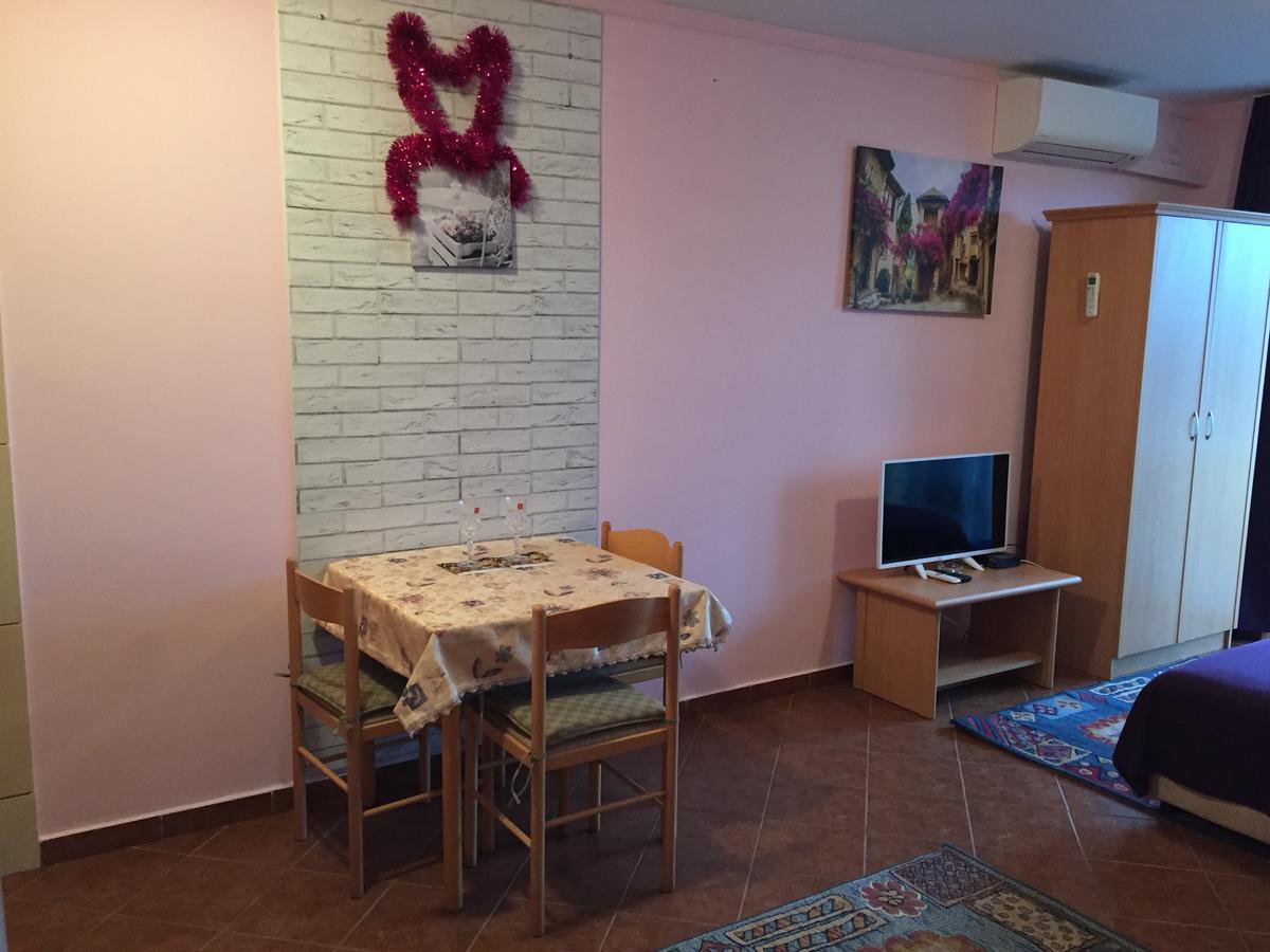 Apartments Albina Star Μπούντβα Εξωτερικό φωτογραφία